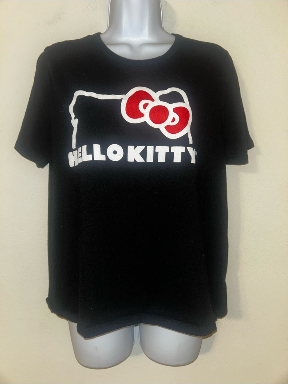 Hello Kitty and Friends by Sanrio Red Bow T-Shirt